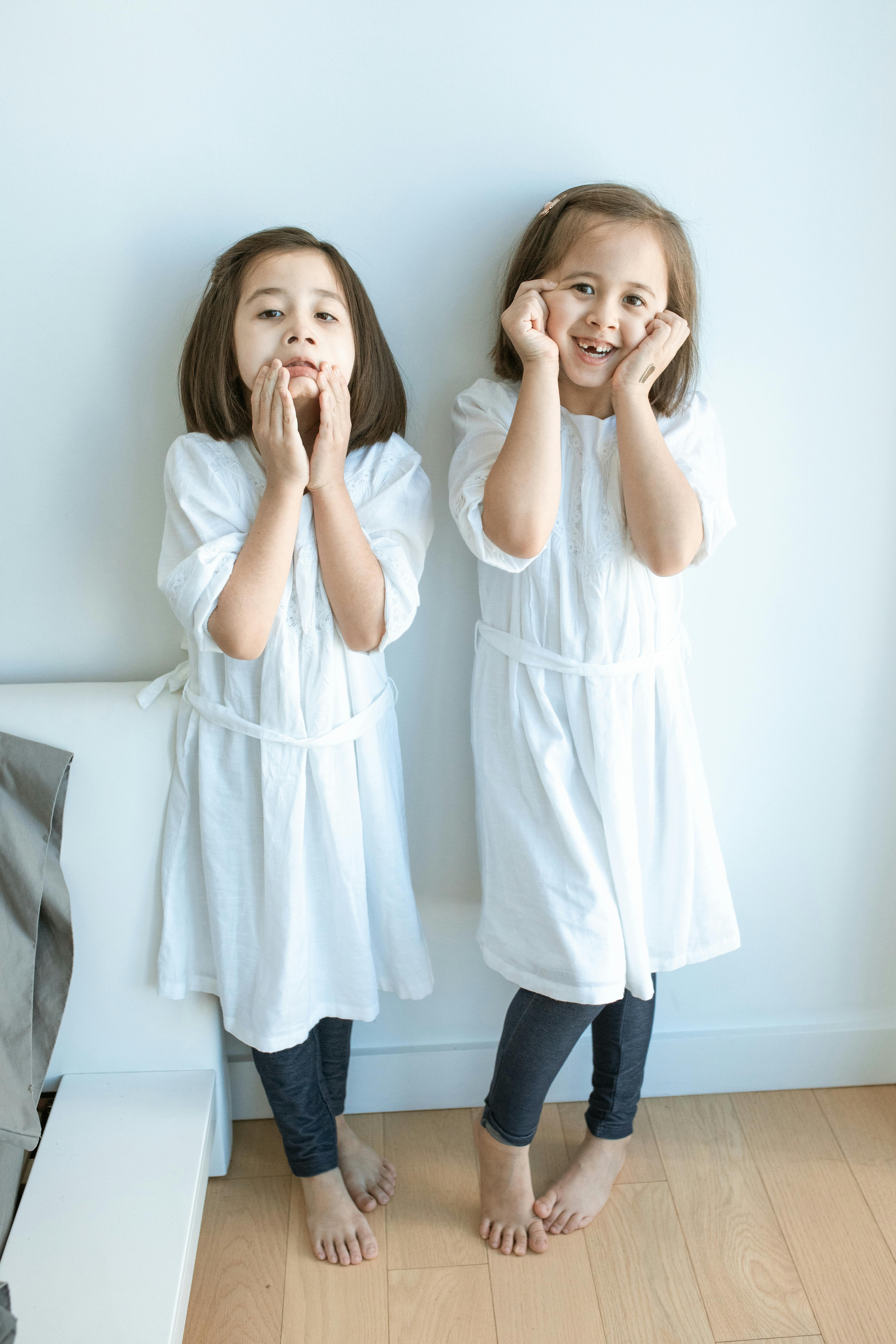 失眠的地铁花园海报